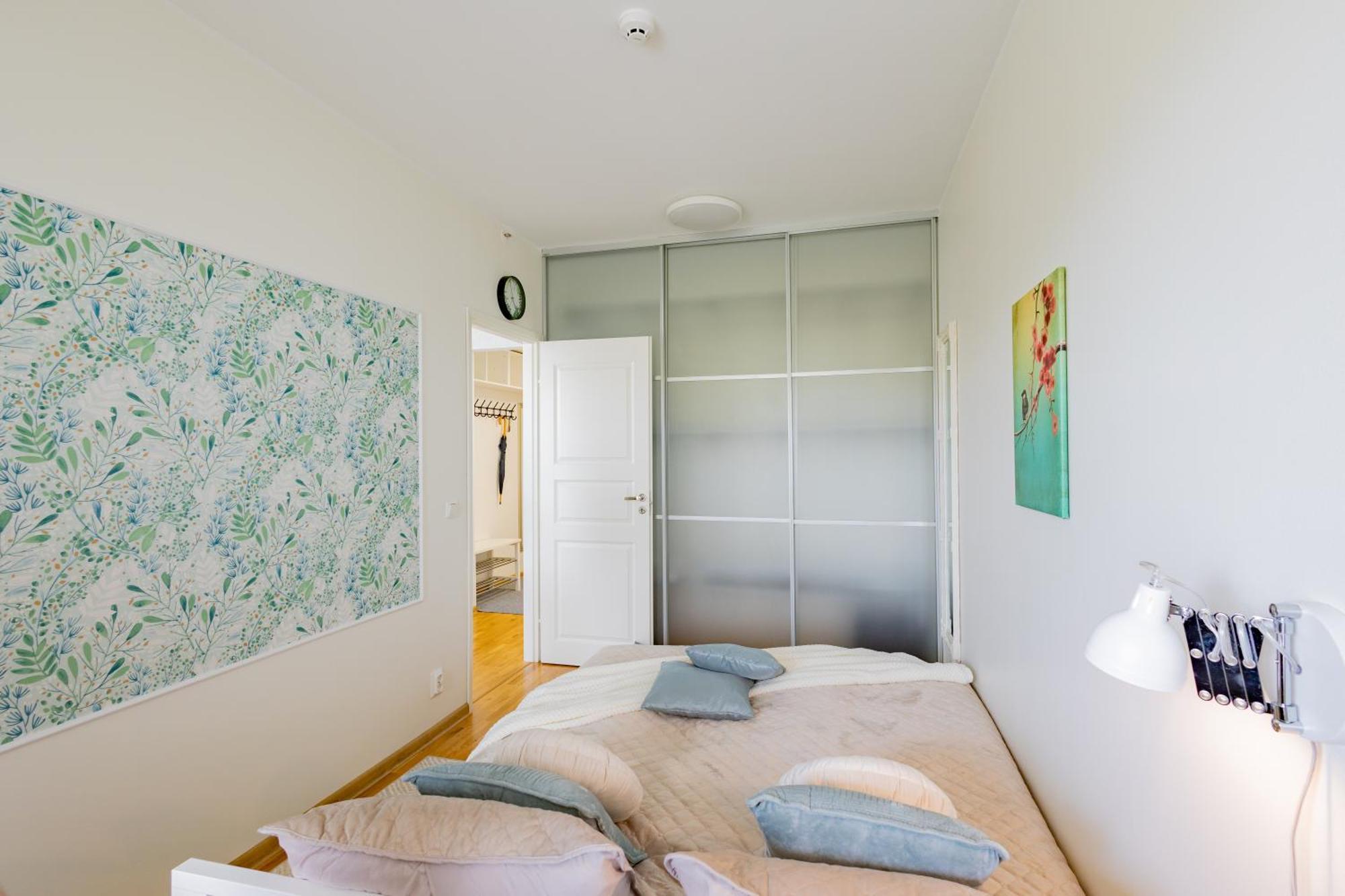 Stella'S Apartment - City Center - Free Secure Parking - Big Sun Terrace - Air Conditioning - Wifi - Tram To The Tallinn Bus Station And Old Town Buitenkant foto
